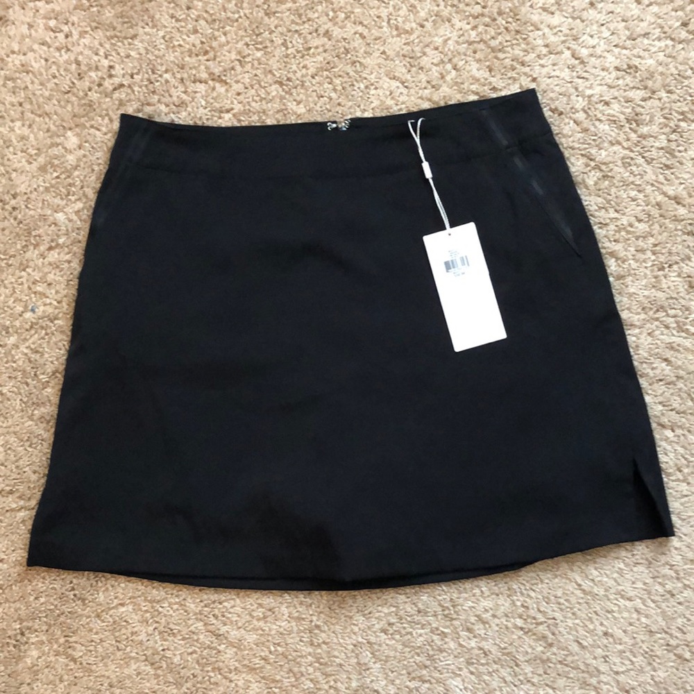 Lady Hagen golf skort